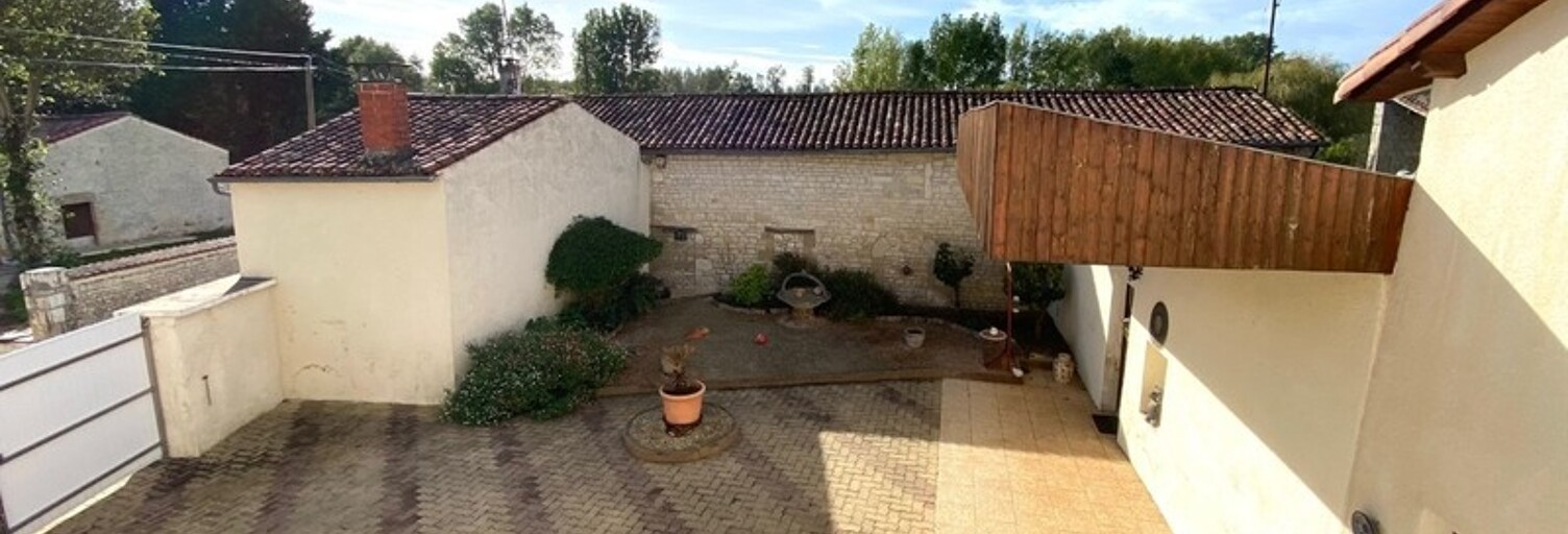 Maison 6 Pièces 154 m² à vendre à Dampierre-sur-Boutonne (17470)