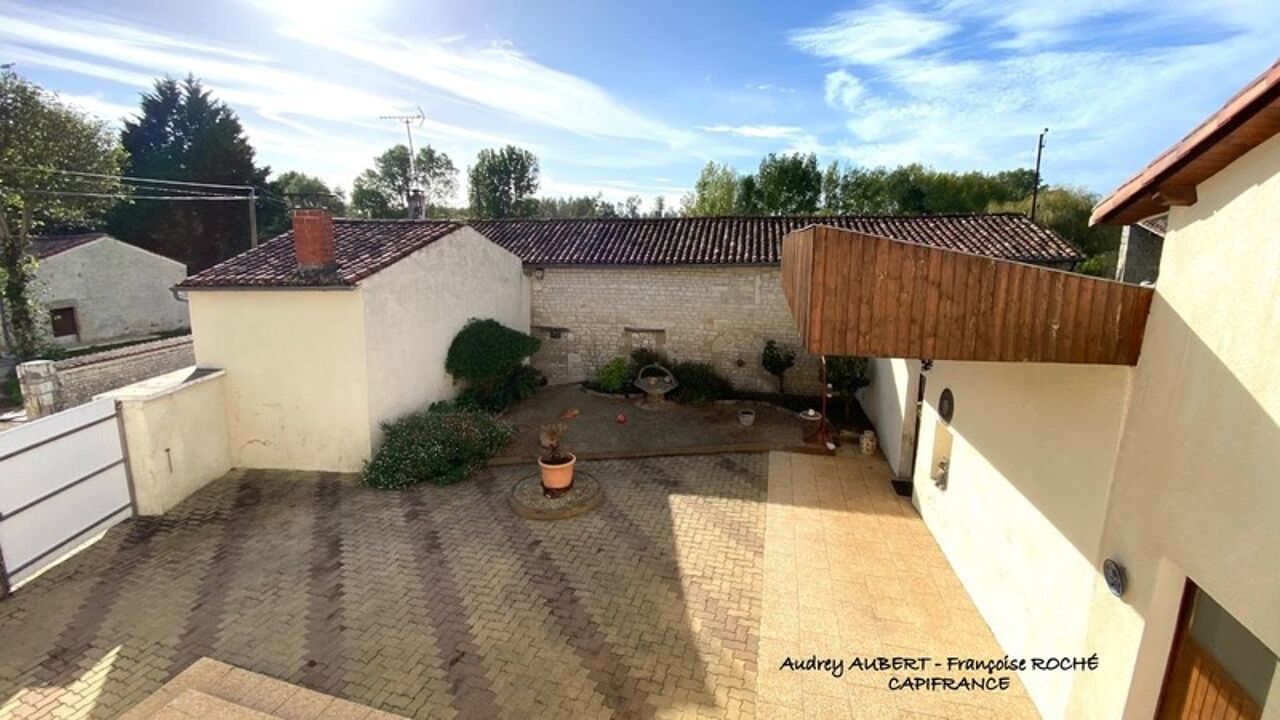 maison 6 pièces 154 m2 à vendre à Dampierre-sur-Boutonne (17470)