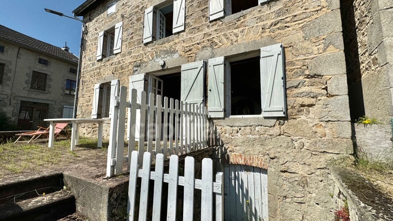 maison 5 pièces 150 m2 à vendre à La Guillermie (03250)