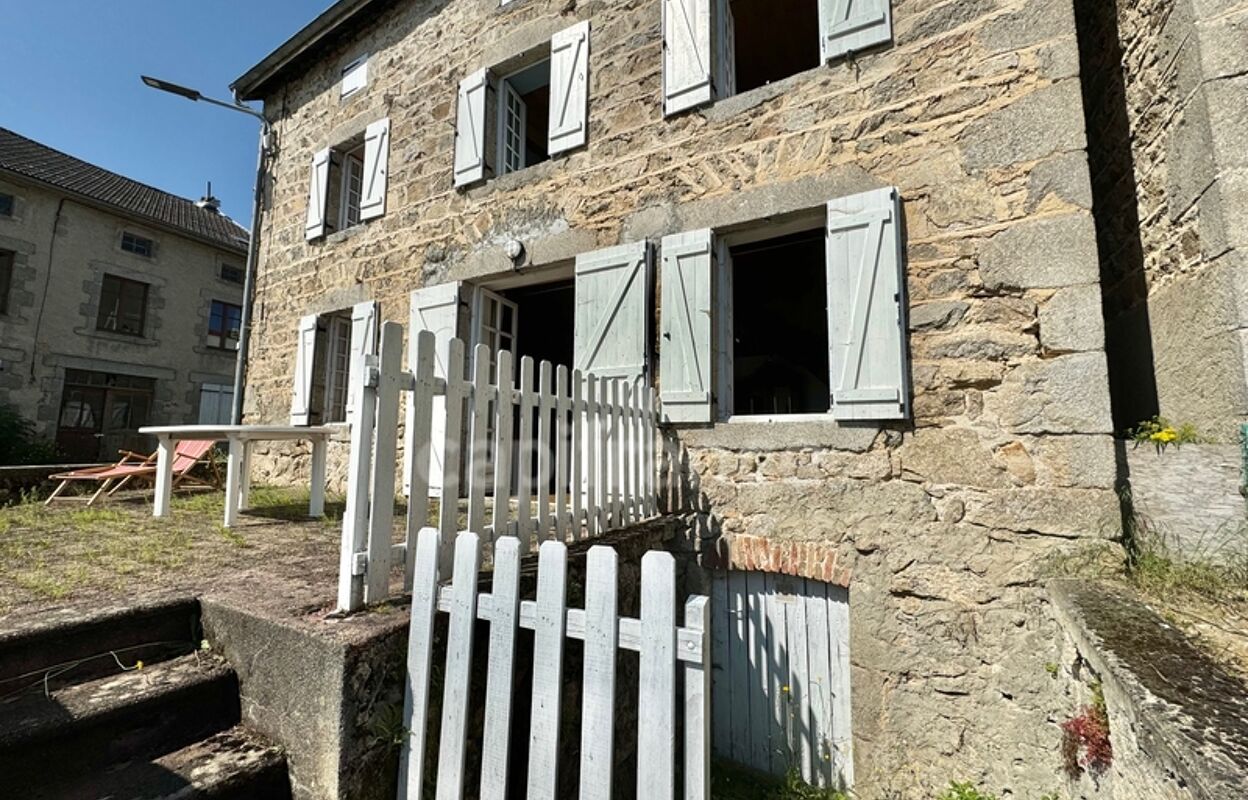 maison 5 pièces 150 m2 à vendre à La Guillermie (03250)