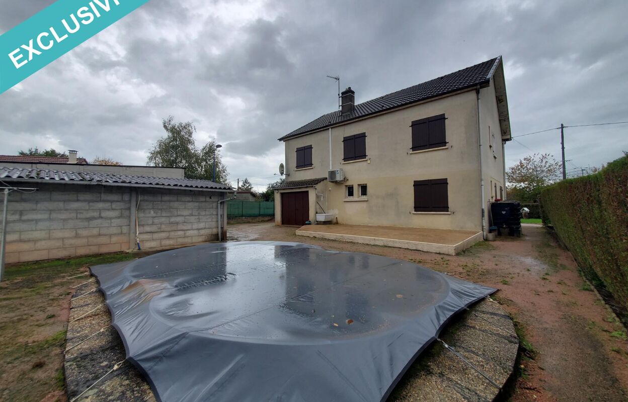 maison 6 pièces 147 m2 à vendre à Saint-Vallier (71230)