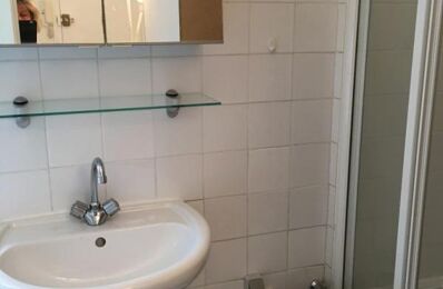 location appartement 635 € CC /mois à proximité de Vanves (92170)