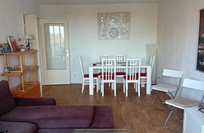 location appartement 560 € CC /mois à proximité de La Barben (13330)