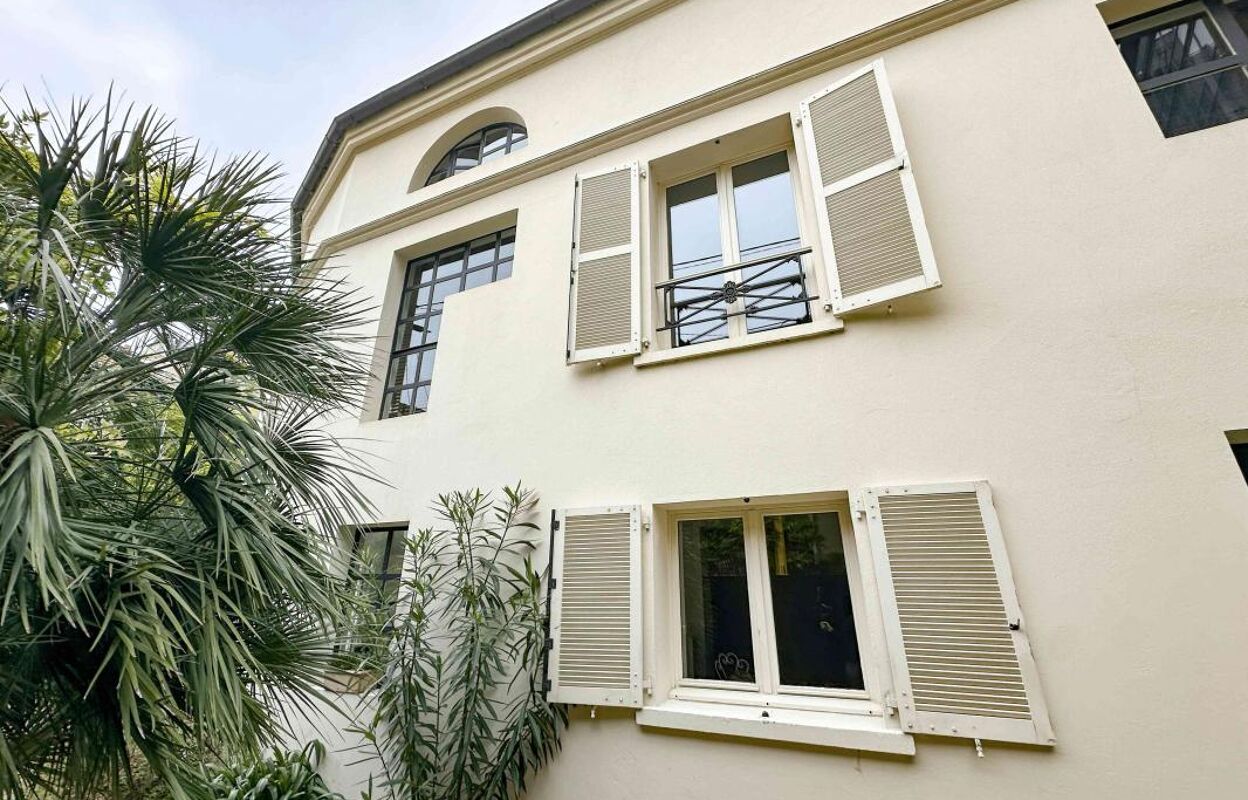 maison 6 pièces 180 m2 à vendre à Arcueil (94110)