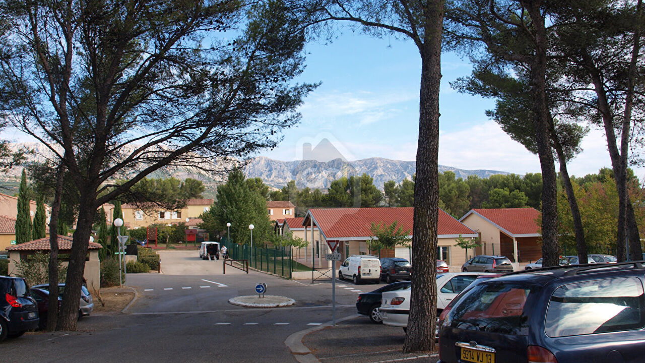 immeuble  pièces  m2 à vendre à Rousset (13790)