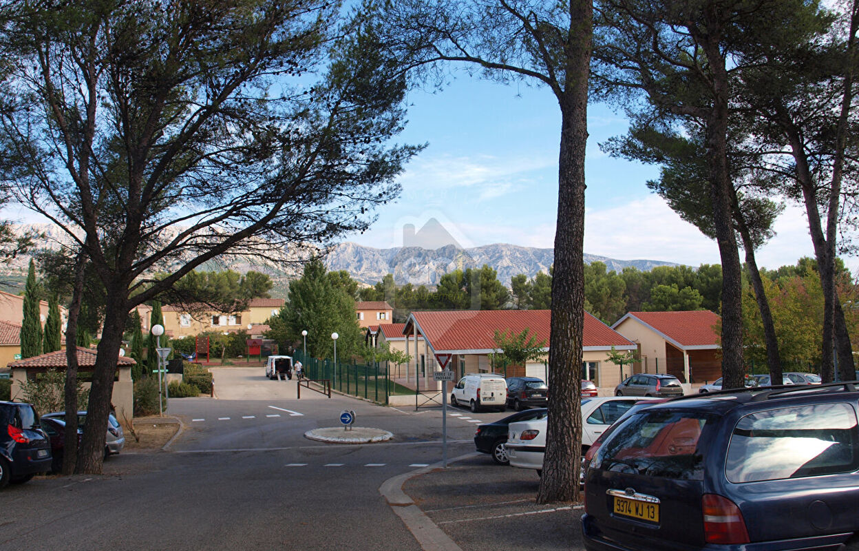 immeuble  pièces  m2 à vendre à Rousset (13790)