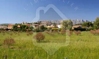 Immeuble   m² à vendre à Rousset (13790)