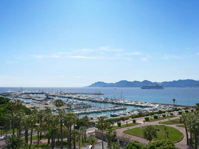 CANNES CROISETTE -  LUXUEUX -5 P -VUE MER — photo du bien