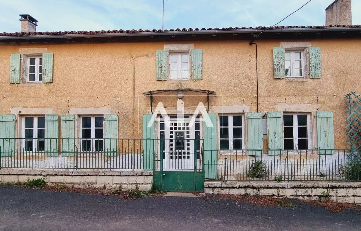 maison 4 pièces 136 m2 à vendre à Genouillé (86250)