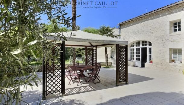 Villa / Maison 11 pièces  à vendre Courcoury 17100