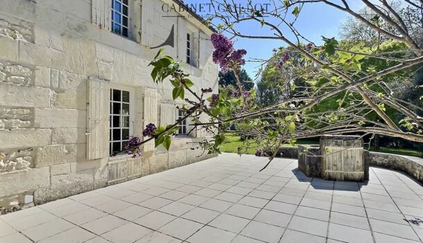 Villa / Maison 11 pièces  à vendre Courcoury 17100