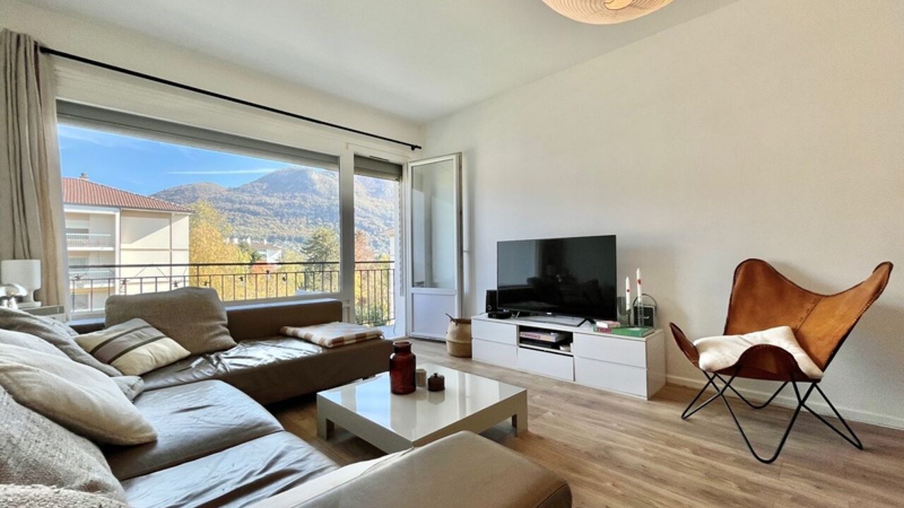 appartement  pièces 56 m2 à vendre à Annecy-le-Vieux (74940)