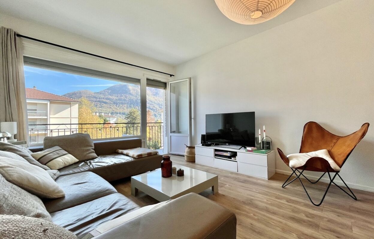 appartement  pièces 56 m2 à vendre à Annecy-le-Vieux (74940)