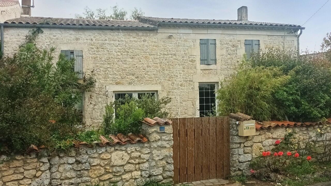 maison 7 pièces 165 m2 à vendre à Le Gua (17600)