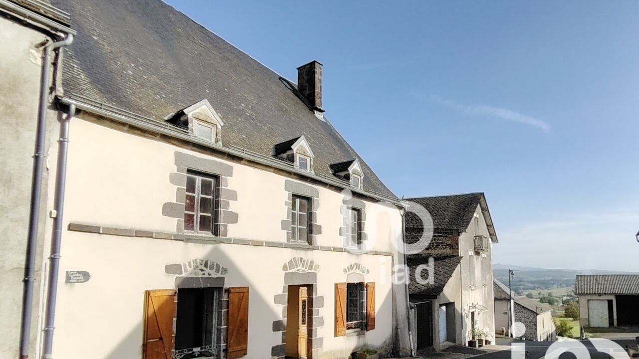 maison 6 pièces 207 m2 à vendre à Herment (63470)