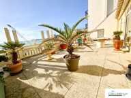 MAISON D'EXCEPTION EN FRONT DE MER — photo 2