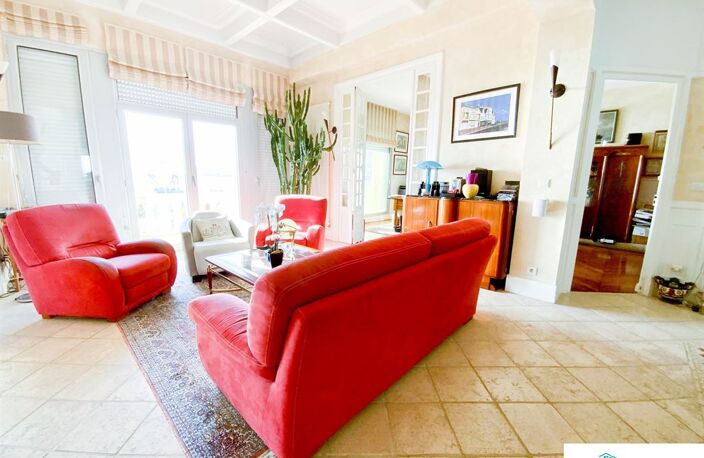 MAISON D'EXCEPTION EN FRONT DE MER — photo 5