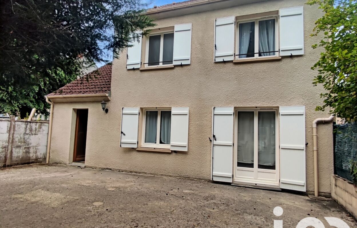 maison 5 pièces 105 m2 à vendre à Clichy-sous-Bois (93390)