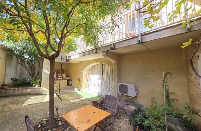 Deux maisons au cœur du village — photo 2