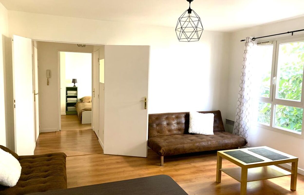 appartement 2 pièces 43 m2 à louer à Saint-Denis (93200)