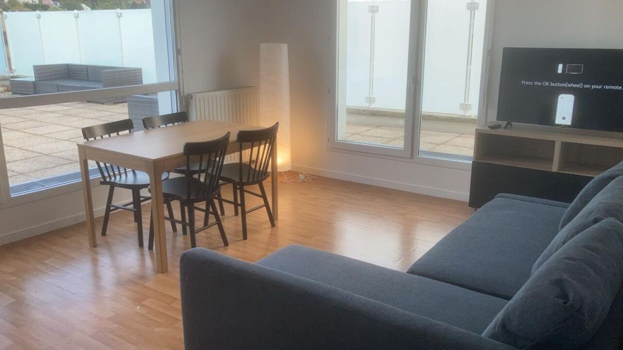 appartement 4 pièces 82 m2 à louer à Nanterre (92000)