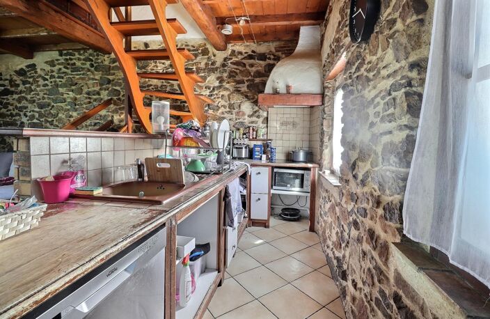 Vente immeuble  146 m² La Seyne-sur-Mer (83500) — photo 2