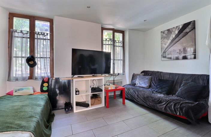 Vente immeuble  146 m² La Seyne-sur-Mer (83500) — photo 3