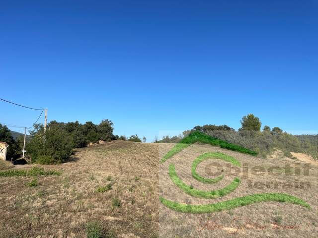 Terrain constructible — photo du bien