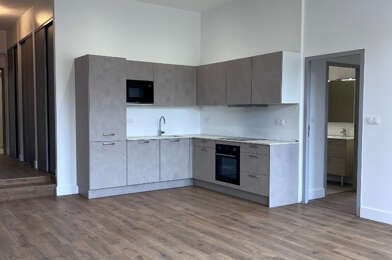 Appartement 4 pièces 1165 €