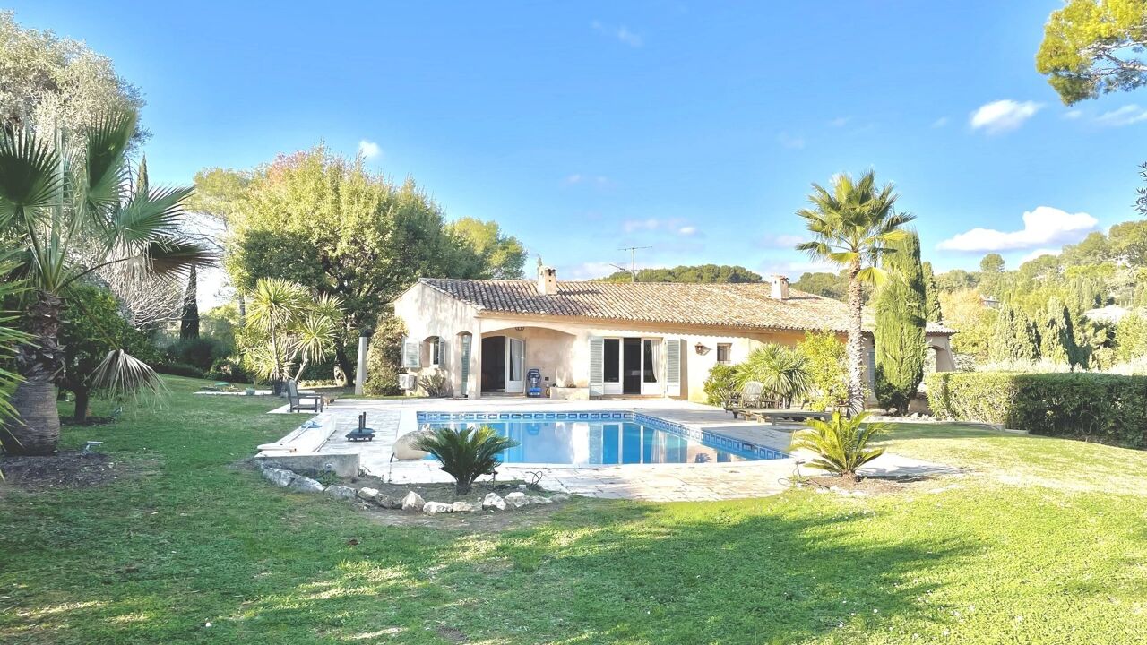 maison 6 pièces 170 m2 à louer à Mougins (06250)