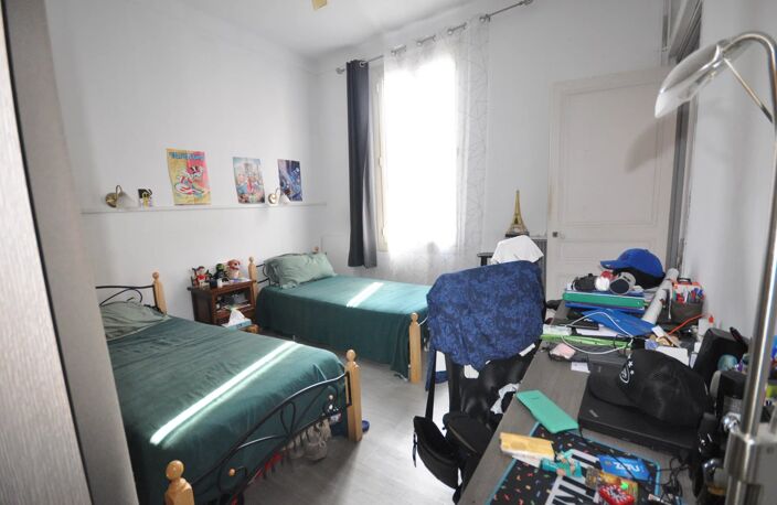 F4 DERNIER ETAGE - URGENT CAUSE SANTE — photo 5
