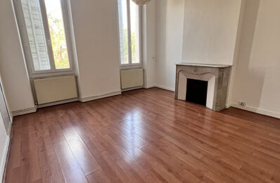 location appartement 942 € CC /mois à proximité de Roquevaire (13360)