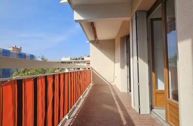 Studio 33 m² , parking privé et cave. — photo du bien