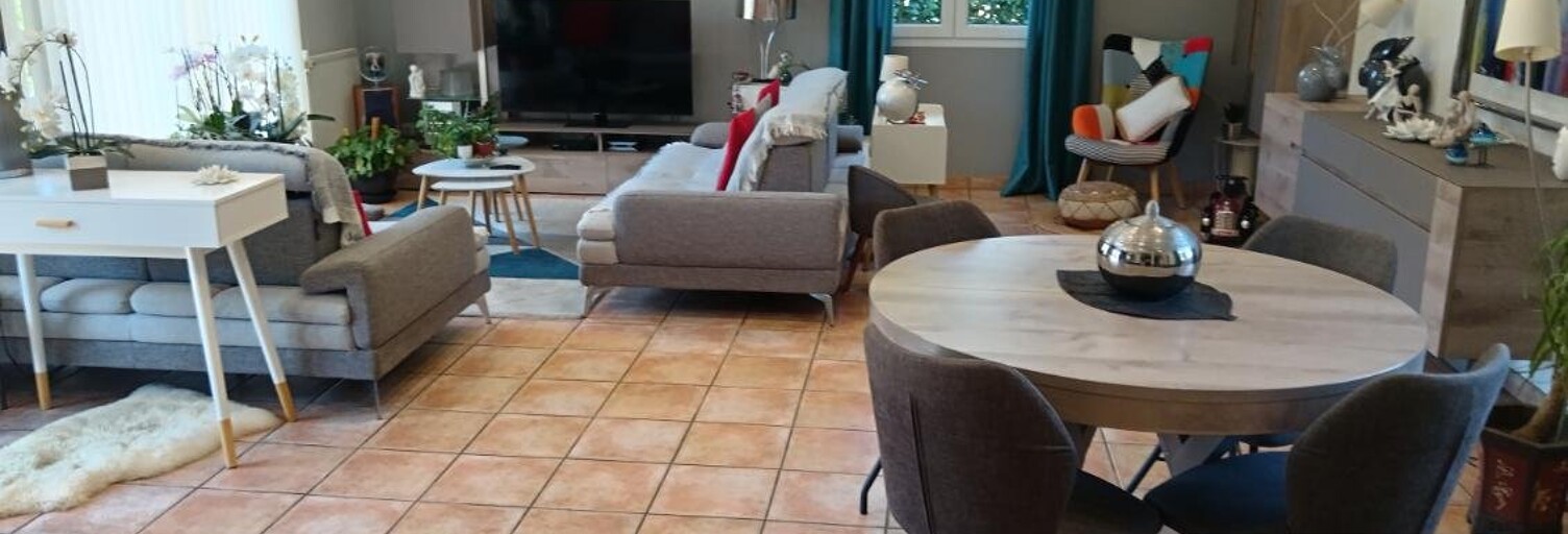 Maison 6 Pièces 123 m² à vendre à Nivolas-Vermelle (38300)