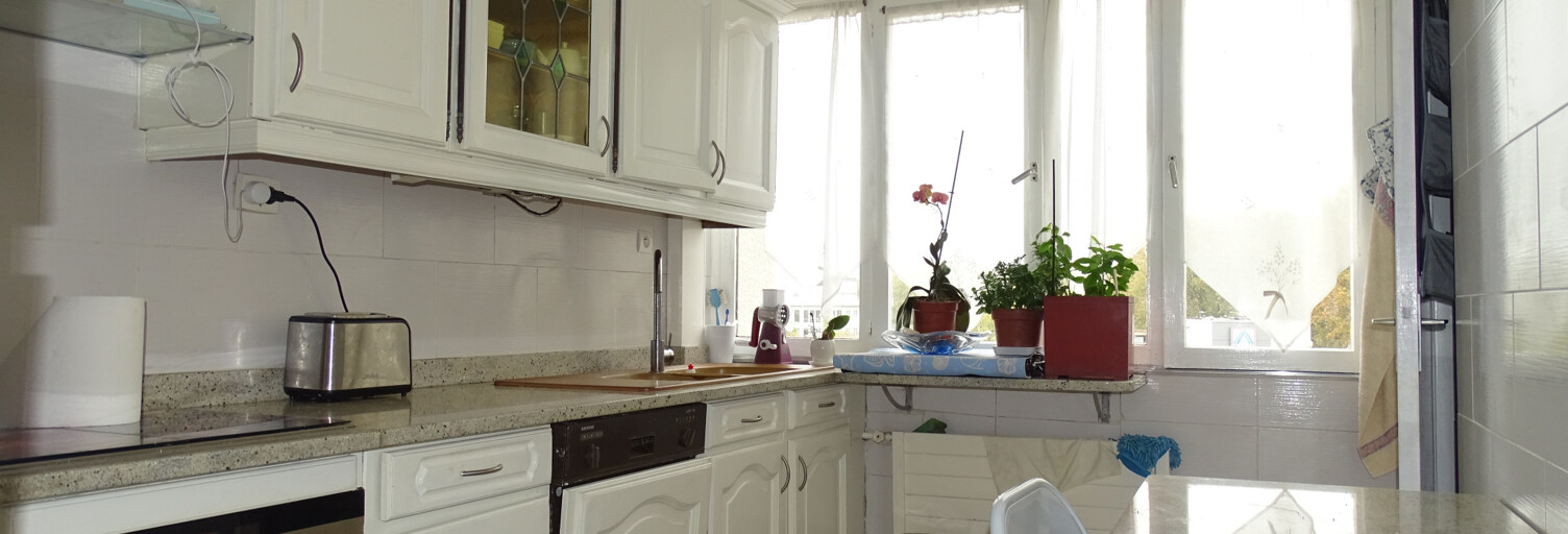 Appartement 5 Pièces 104 m² à vendre à Créteil (94000)