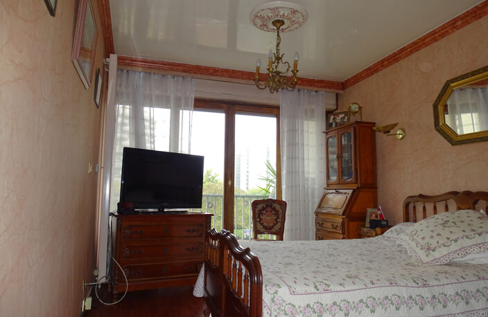 Appartement 5 pièces très lumineux en très bon état à moins — photo 4