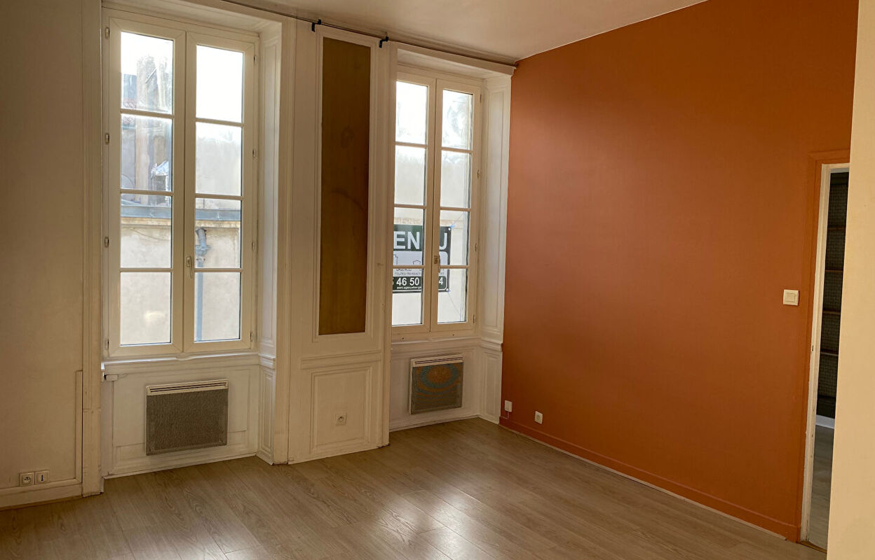 appartement 2 pièces 52 m2 à vendre à La Rochelle (17000)