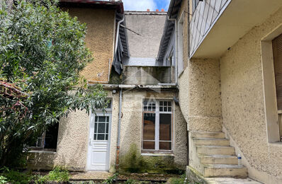 immeuble  pièces 200 m2 à vendre à Pau (64000)