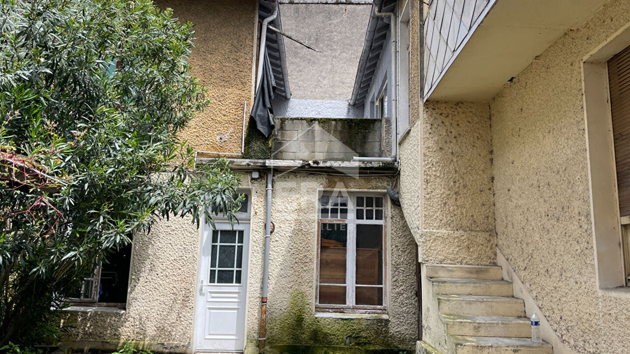 immeuble  pièces 200 m2 à vendre à Pau (64000)