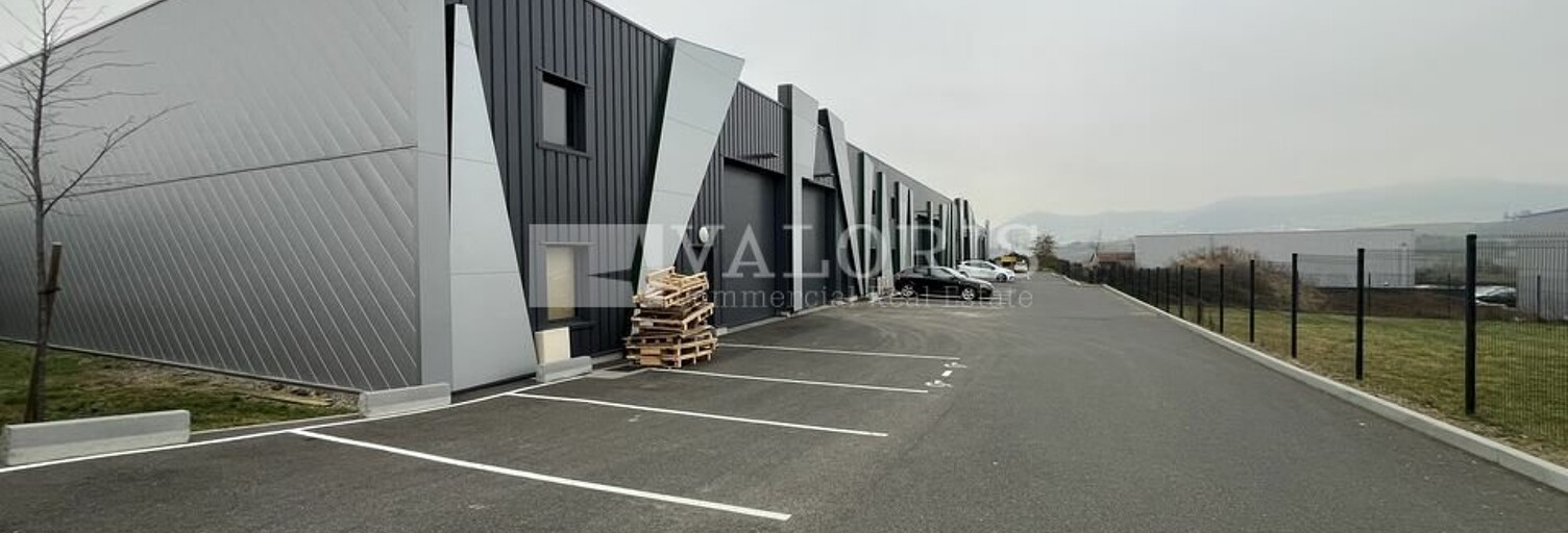 Commerce  190 m² à louer à Sarcey (69490)