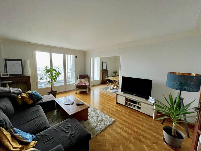 COMPROMIS DE VENTE SIGNE  grand appartement de Type 3/4 avec garage et cave — photo 1