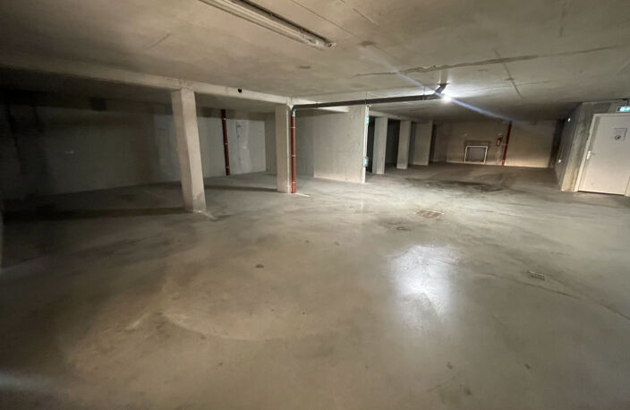 A vendre lot de 10 places de stationnement en sous-sol aix en provence — photo 2