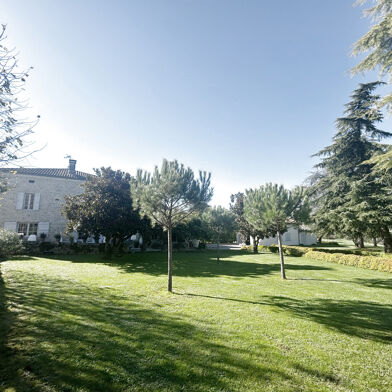 Maison 6 pièces 300 m²