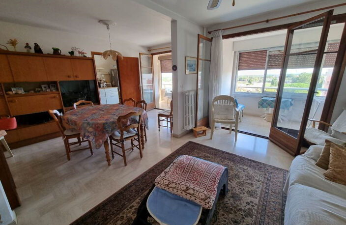 APPARTEMENT T5, CAVE, 83400 HYERES — photo 2