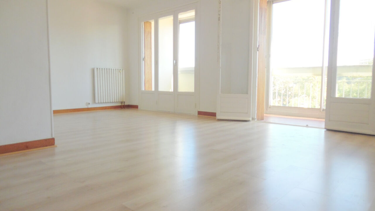 appartement 4 pièces 68 m2 à vendre à Toulon (83100)