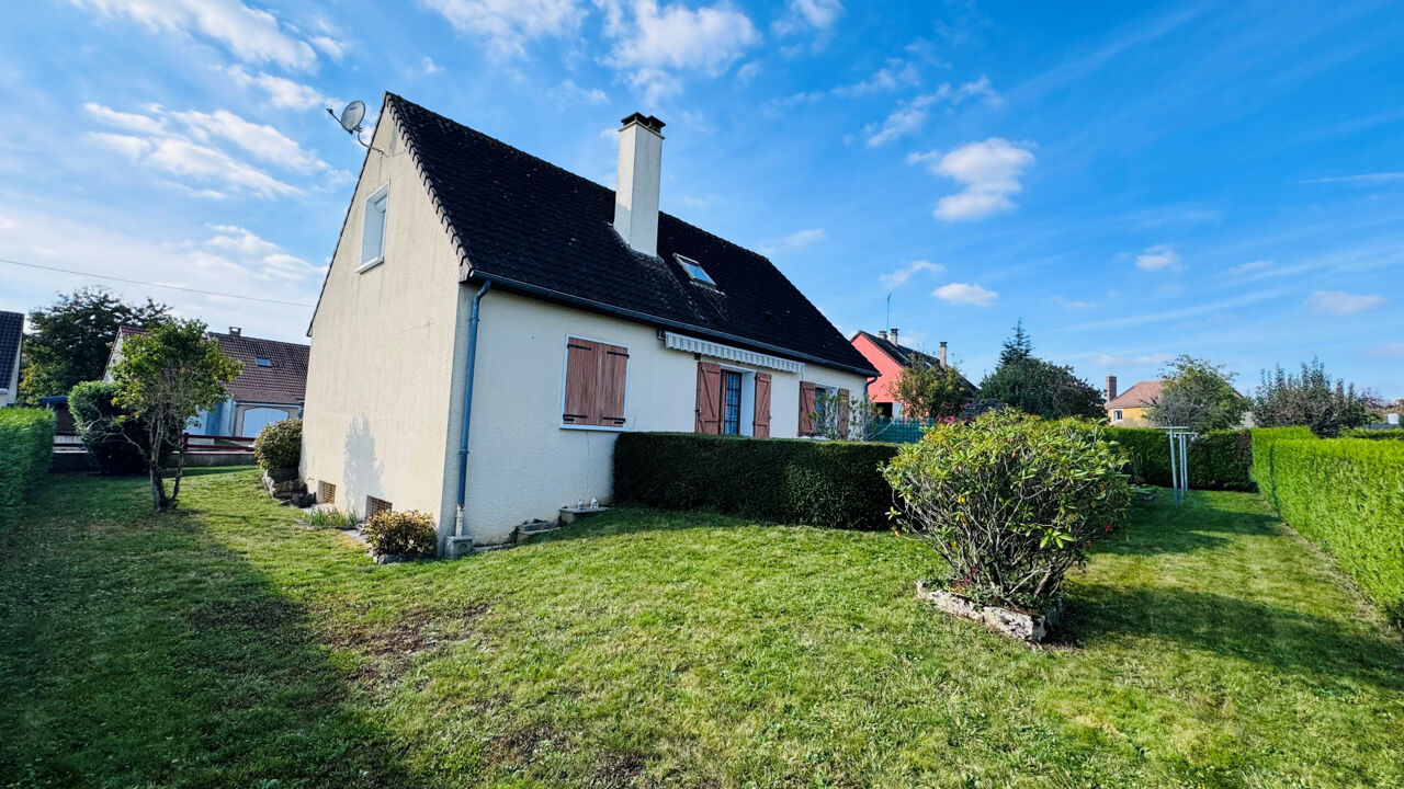 maison 5 pièces 113 m2 à vendre à Rouillon (72700)