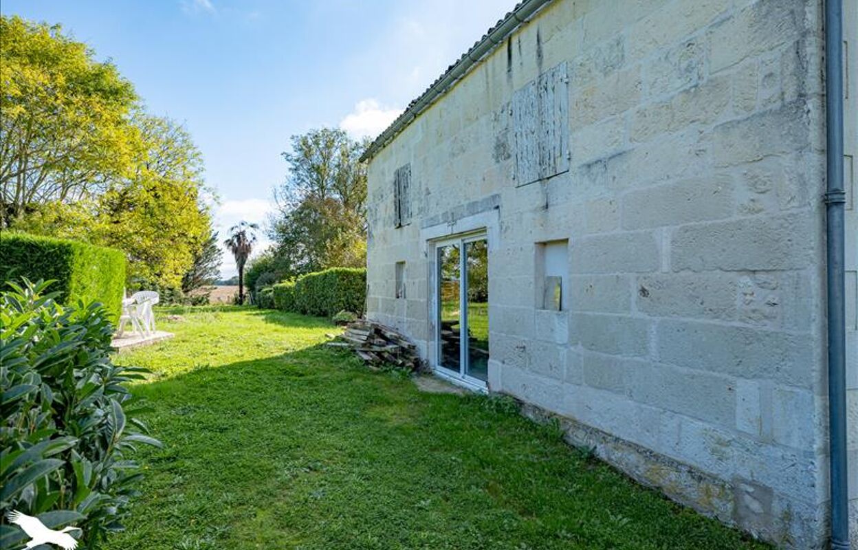 maison 5 pièces 106 m2 à vendre à Nieul-Lès-Saintes (17810)