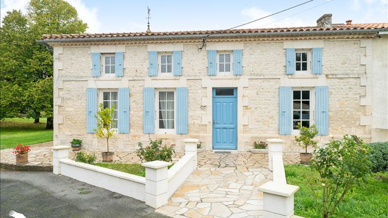 maison 6 pièces 193 m2 à vendre à Semussac (17120)