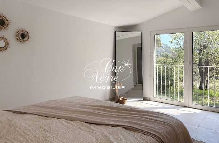 VILLA DE CHARME EN PIERRE T5 DE 200m² REFAITE À NEUF À VENDRE AU — photo 3