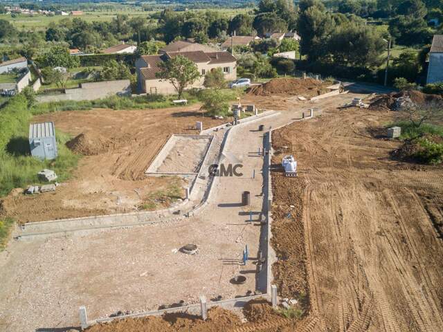 Terrain en lotissement — photo du bien